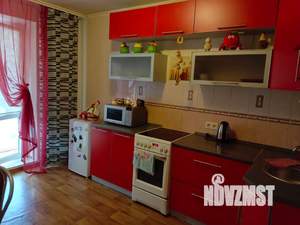 1-к квартира, посуточно, 43м2, 1/10 этаж