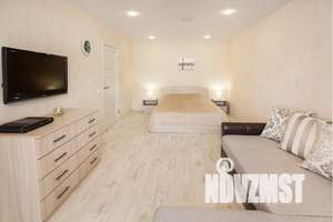 1-к квартира, посуточно, 34м2, 6/9 этаж