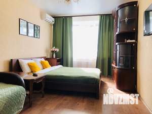 1-к квартира, посуточно, 41м2, 3/10 этаж