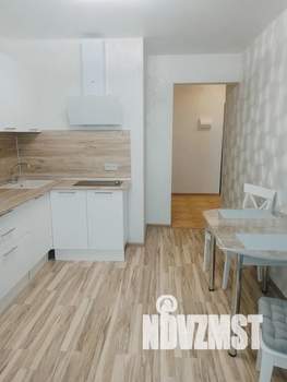 1-к квартира, посуточно, 39м2, 21/26 этаж