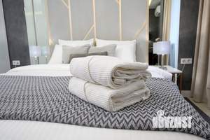 1-к квартира, посуточно, 39м2, 5/8 этаж