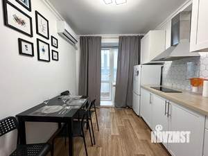 1-к квартира, посуточно, 42м2, 1/1 этаж