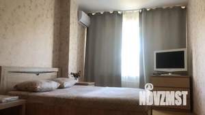 1-к квартира, посуточно, 42м2, 5/10 этаж