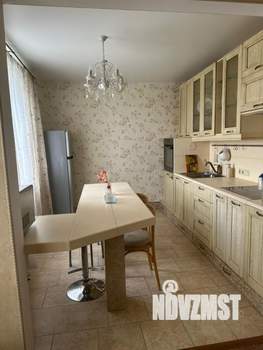 4-к квартира, на длительный срок, 135м2, 10/10 этаж