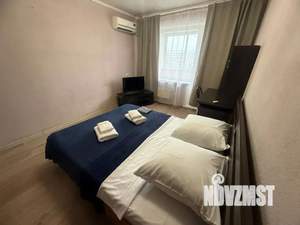 1-к квартира, посуточно, 42м2, 1/1 этаж