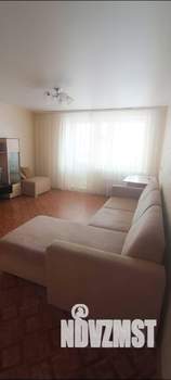 1-к квартира, посуточно, 52м2, 3/10 этаж