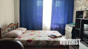 1-к квартира, посуточно, 45м2, 3/15 этаж