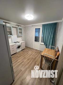 1-к квартира, посуточно, 40м2, 5/19 этаж