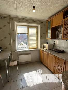 1-к квартира, посуточно, 32м2, 6/9 этаж