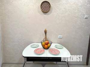 2-к квартира, посуточно, 50м2, 1/1 этаж