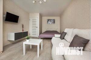 1-к квартира, посуточно, 43м2, 13/18 этаж