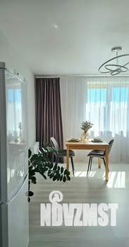 1-к квартира, посуточно, 44м2, 6/10 этаж