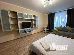 1-к квартира, посуточно, 62м2, 6/16 этаж