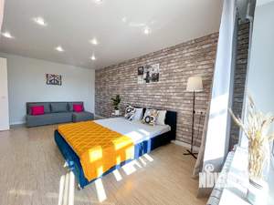 1-к квартира, посуточно, 40м2, 5/10 этаж