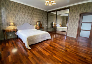 1-к квартира, на длительный срок, 130м2, 6/6 этаж