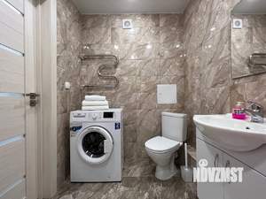 1-к квартира, посуточно, 38м2, 5/9 этаж