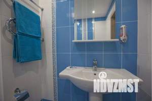 1-к квартира, посуточно, 30м2, 11/16 этаж