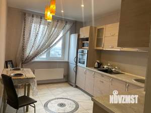 1-к квартира, посуточно, 40м2, 9/18 этаж