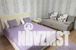 1-к квартира, посуточно, 40м2, 3/10 этаж