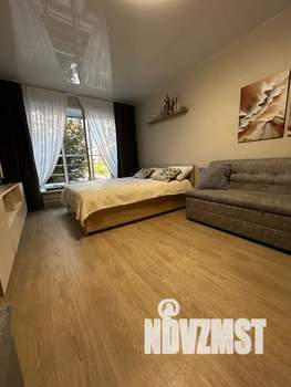 1-к квартира, посуточно, 36м2, 2/4 этаж