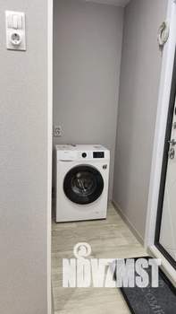 1-к квартира, посуточно, 33м2, 2/9 этаж