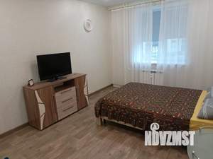 1-к квартира, посуточно, 37м2, 3/8 этаж