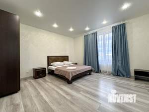 3-к квартира, посуточно, 100м2, 1/1 этаж