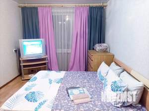 1-к квартира, посуточно, 35м2, 6/9 этаж