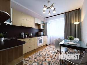 1-к квартира, посуточно, 37м2, 1/1 этаж
