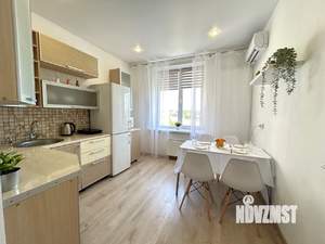 1-к квартира, посуточно, 37м2, 6/18 этаж