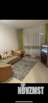 1-к квартира, посуточно, 40м2, 4/9 этаж