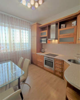 2-к квартира, на длительный срок, 72м2, 7/10 этаж