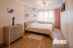 3-к квартира, посуточно, 80м2, 1/1 этаж
