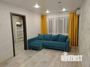 2-к квартира, посуточно, 44м2, 4/4 этаж