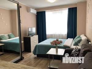 Студия квартира, посуточно, 25м2, 1/10 этаж