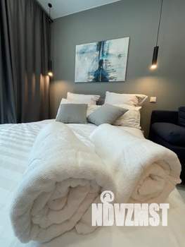 Студия квартира, посуточно, 25м2, 1/10 этаж