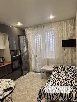 1-к квартира, на длительный срок, 40м2, 5/10 этаж