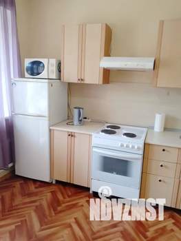 1-к квартира, посуточно, 42м2, 4/9 этаж