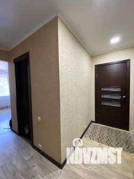 1-к квартира, посуточно, 38м2, 1/9 этаж