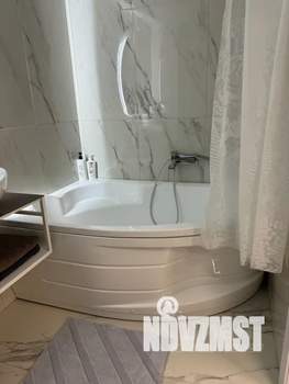 1-к квартира, посуточно, 45м2, 4/10 этаж