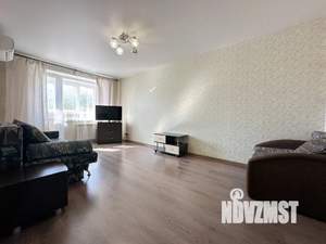 2-к квартира, посуточно, 50м2, 1/1 этаж