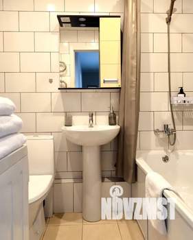 1-к квартира, посуточно, 37м2, 13/16 этаж