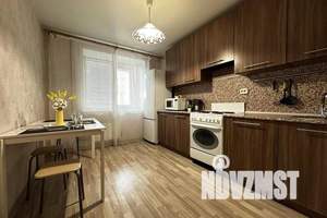 1-к квартира, посуточно, 39м2, 6/9 этаж