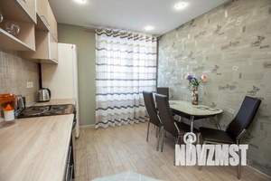 1-к квартира, посуточно, 42м2, 1/1 этаж