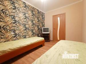 3-к квартира, посуточно, 58м2, 1/1 этаж