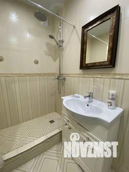 1-к квартира, посуточно, 38м2, 4/9 этаж