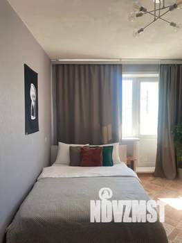 1-к квартира, посуточно, 36м2, 7/9 этаж