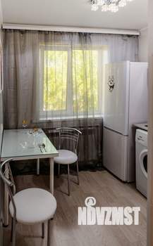 1-к квартира, посуточно, 32м2, 5/5 этаж