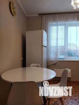 1-к квартира, посуточно, 34м2, 6/9 этаж