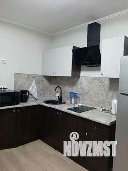 1-к квартира, посуточно, 36м2, 1/1 этаж